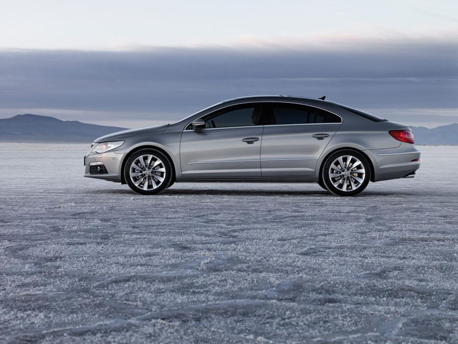  Volkswagen Passat CC 2008 года  (фото 63 из 121)